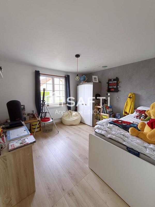 Maison - 95 m² - 4 pièces