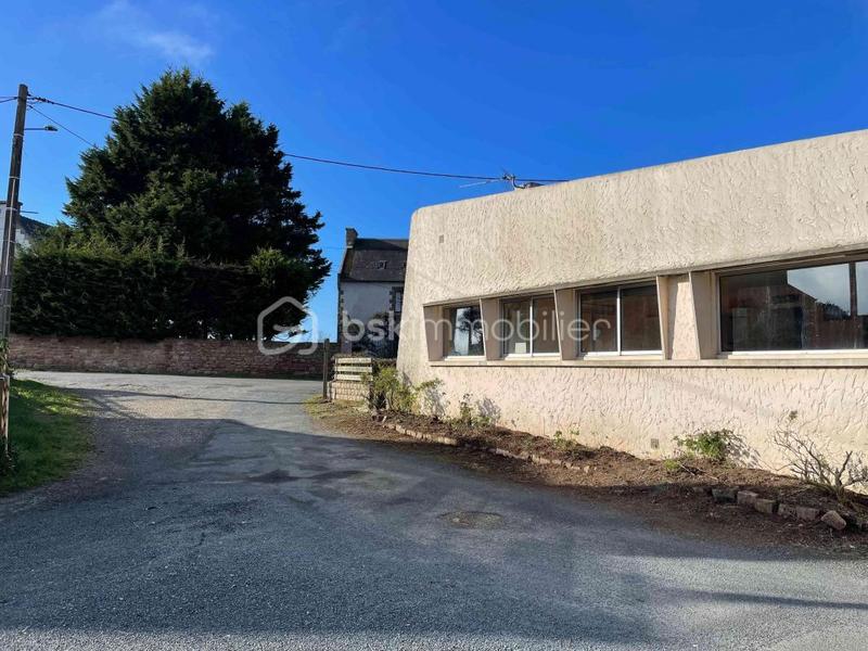 Maison traditionnelle - 100 m² - 5 pièces