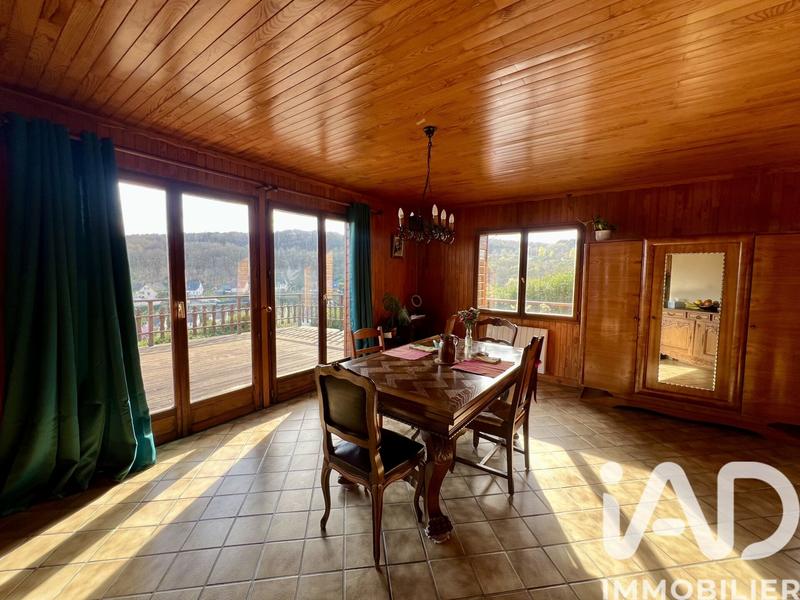 Maison - 143 m² - 5 pièces