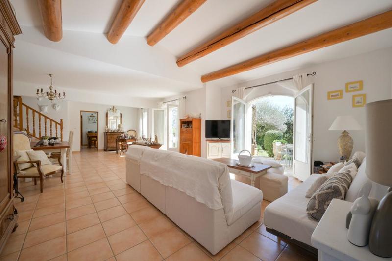 Villa - 177 m² - 5 pièces