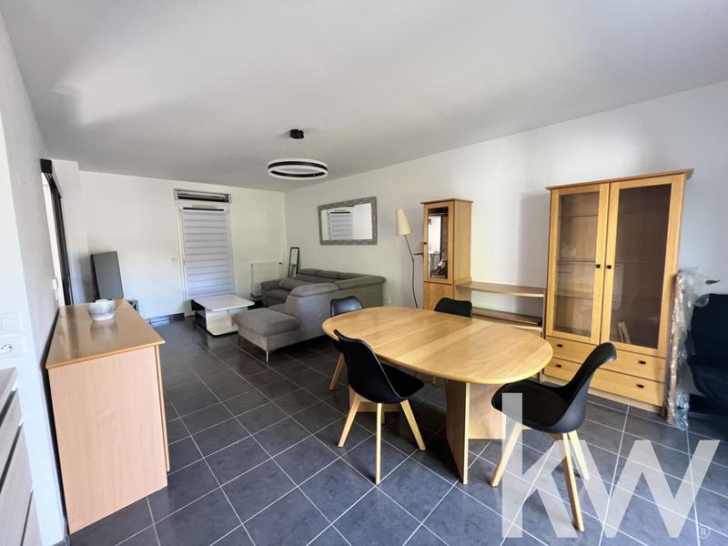 Maison - 84 m² - 4 pièces