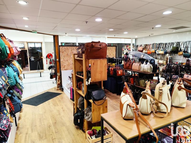 Local commercial - 87 m²