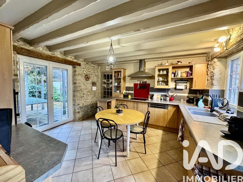 Maison - 140 m² - 6 pièces