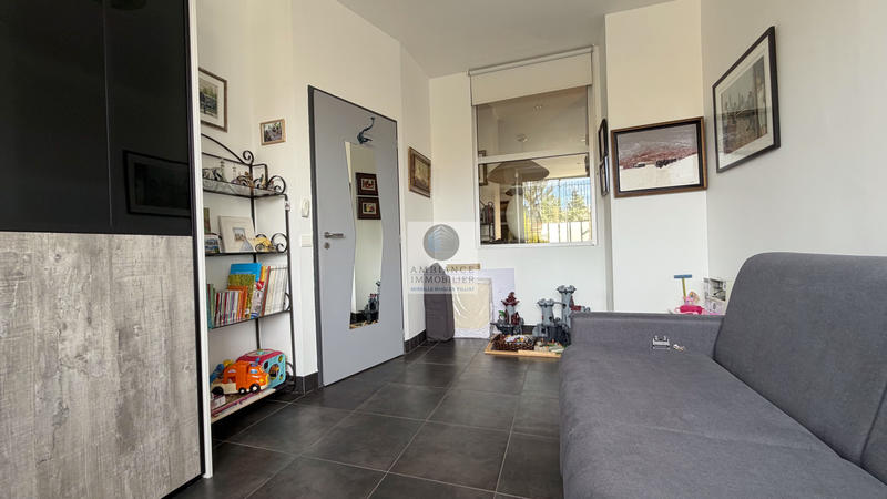 Appartement - 99 m² - 5 pièces