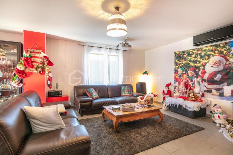 Maison - 189 m² - 5 pièces