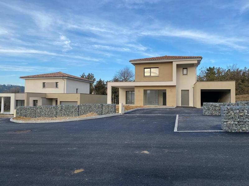 Maison - 128 m² - 5 pièces