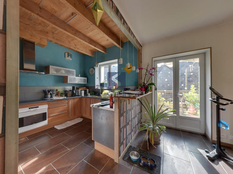 Maison - 140 m² - 6 pièces