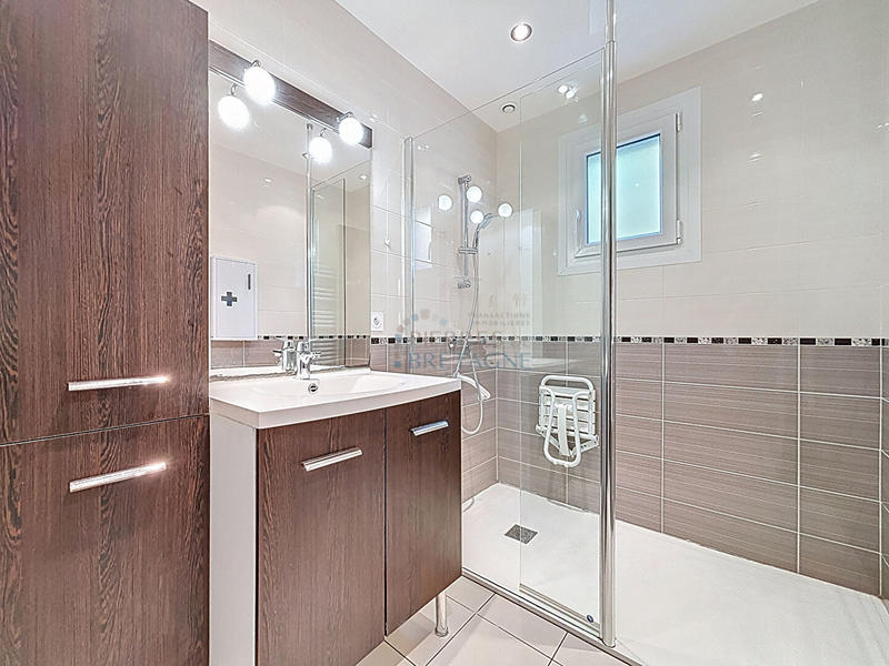 Maison - 137 m² - 7 pièces