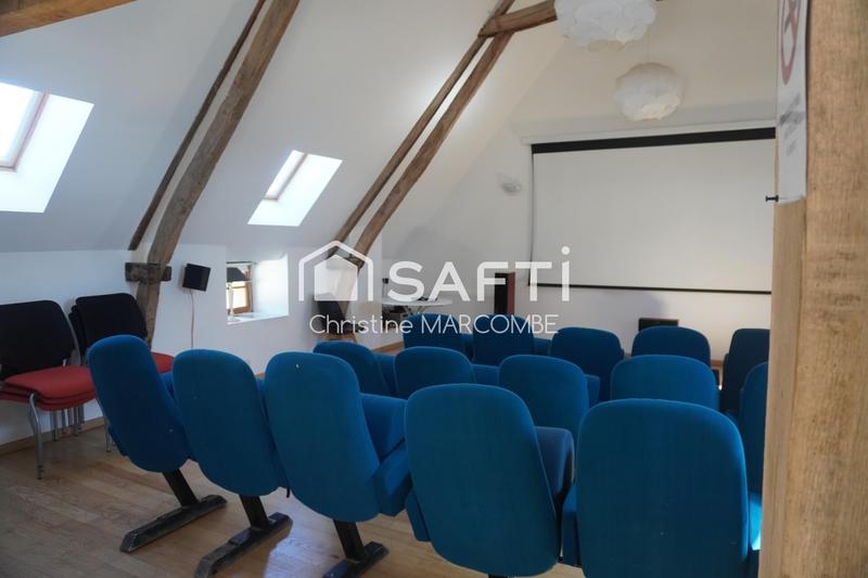 Maison - 560 m² - 17 pièces