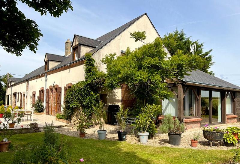 Maison - 350 m² - 14 pièces