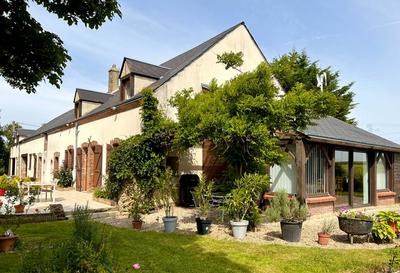 Maison - 350 m² - 14 pièces