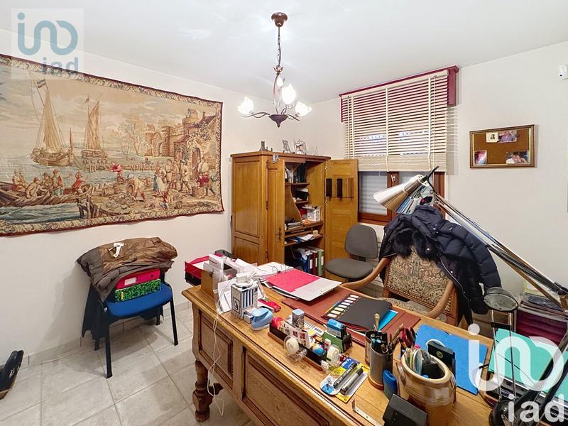 Maison - 185 m² - 8 pièces