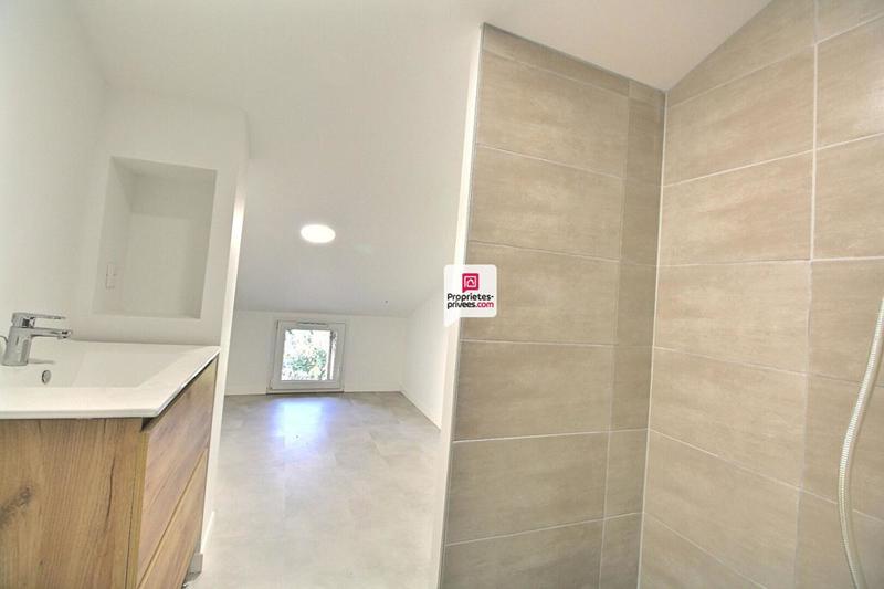 Maison - 123 m² - 5 pièces