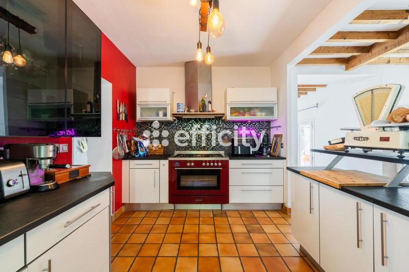 Maison - 160 m² - 4 pièces