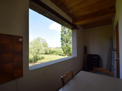 Maison - 221 m² - 7 pièces