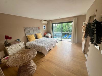 Maison - 154 m² - 4 pièces