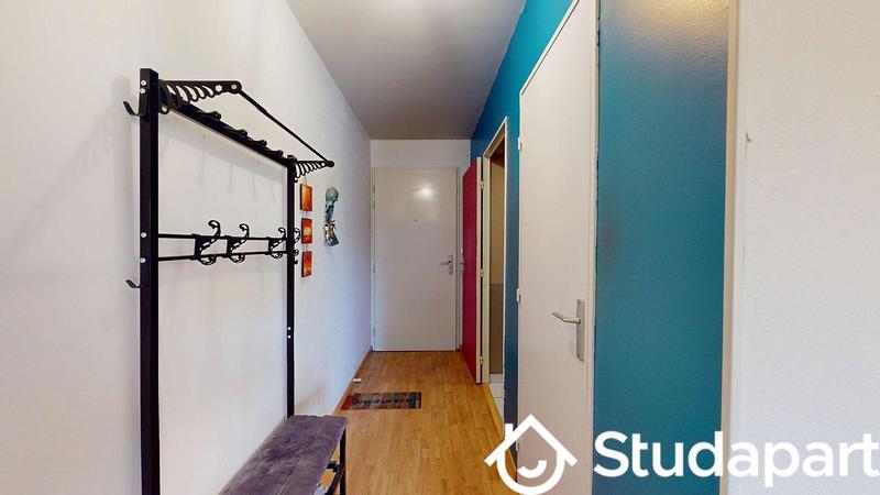 Chambre - 9 m² - 1 pièce