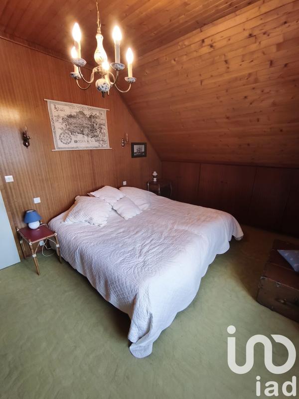 Maison - 209 m² - 11 pièces