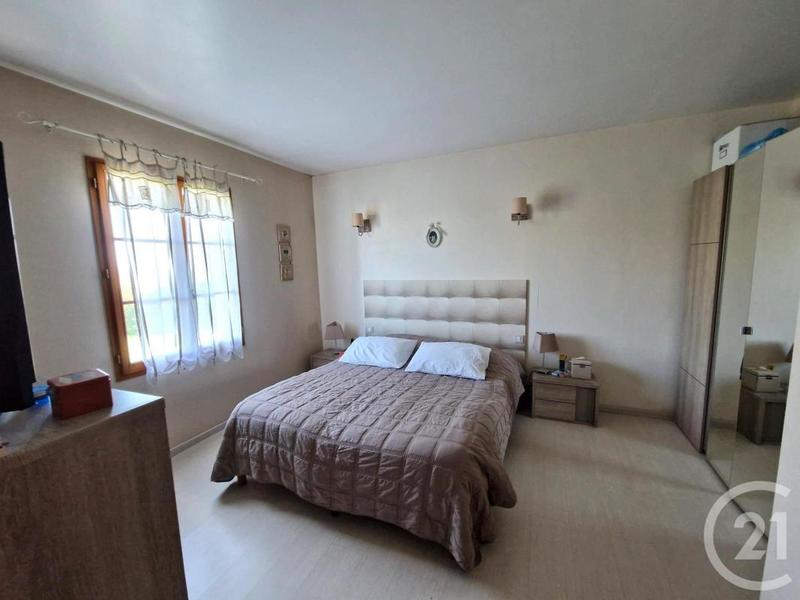 Maison - 153 m² - 6 pièces