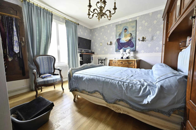 Maison - 184 m² - 8 pièces