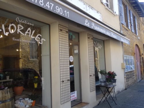 Le Promenoir aux Fleurs