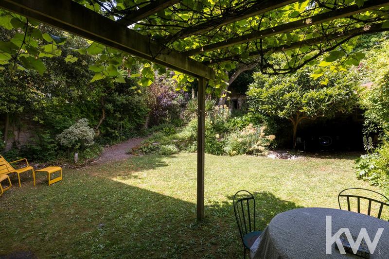 Maison - 150 m² - 8 pièces