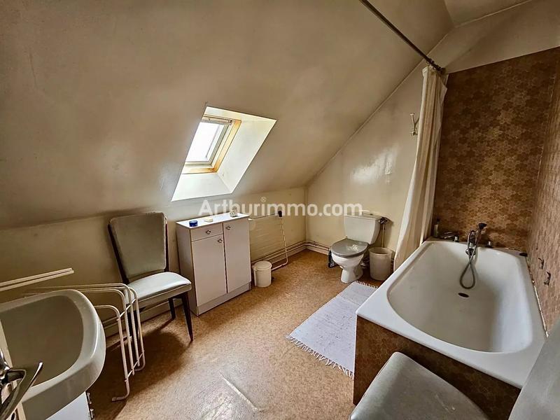 Appartement - 165 m² - 8 pièces