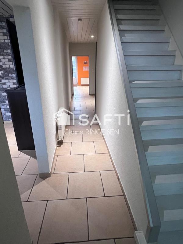 Maison - 184 m² - 8 pièces