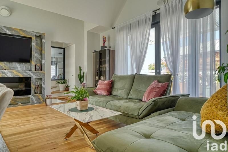 Maison - 114 m² - 5 pièces