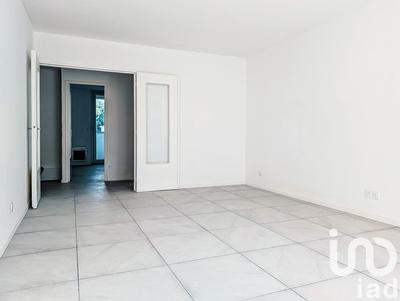Appartement - 80 m² - 3 pièces