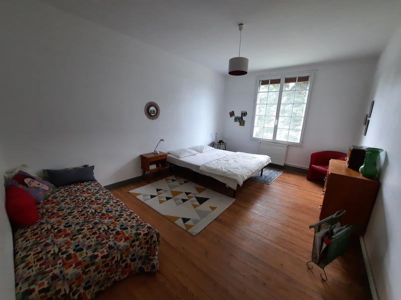 Maison - 237 m² - 6 pièces