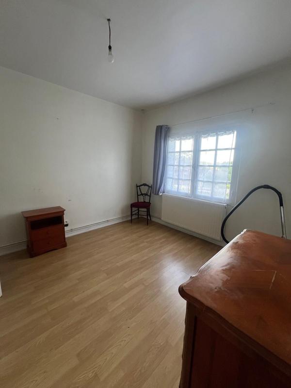 Maison - 209 m² - 5 pièces