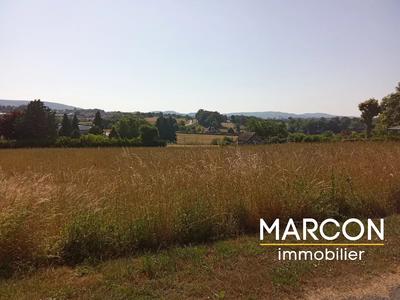 Terrain constructible - 1 765 m²