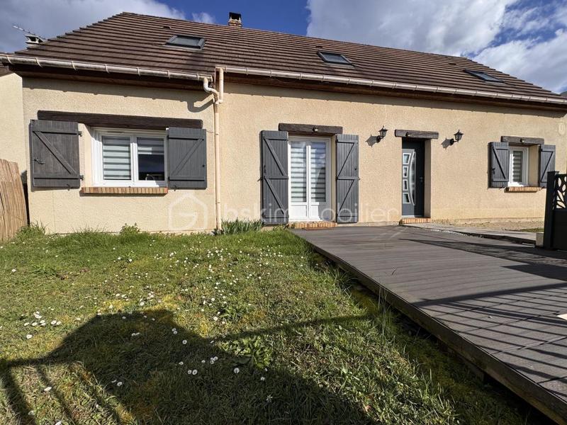 Maison traditionnelle - 124 m² - 5 pièces