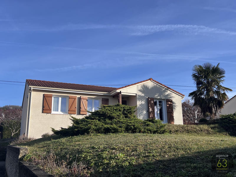 Maison - 120 m² - 5 pièces
