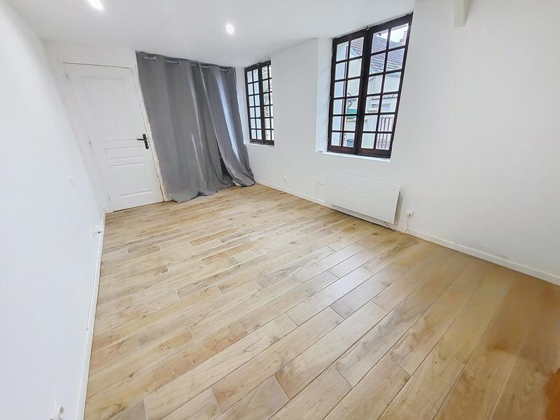 Maison - 80 m² - 3 pièces