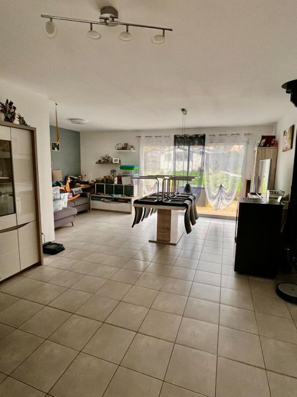 Maison - 85 m² - 6 pièces