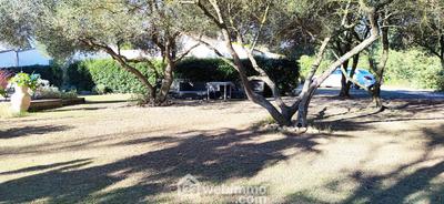 Maison - 240 m² - 7 pièces