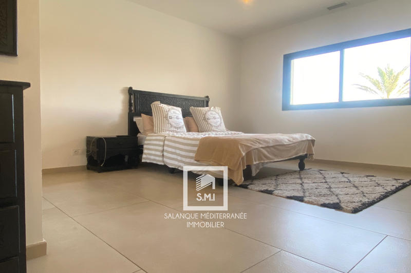 Maison - 250 m² - 4 pièces