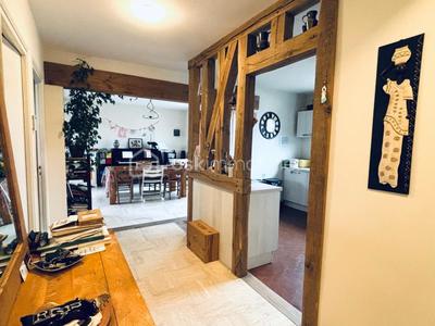 Maison - 185 m² - 10 pièces