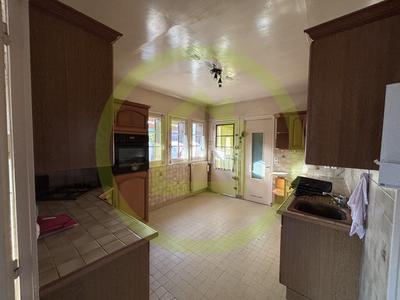 Maison - 102 m² - 6 pièces