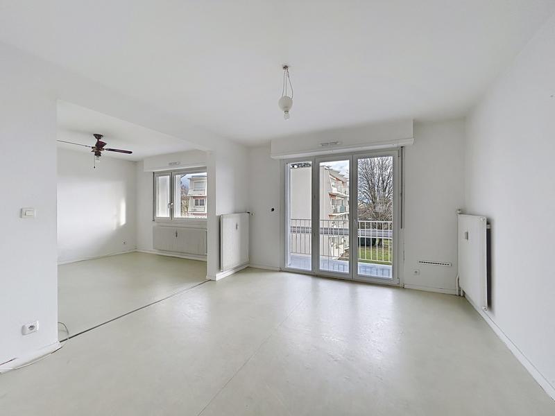 Appartement - 84 m² - 3 pièces