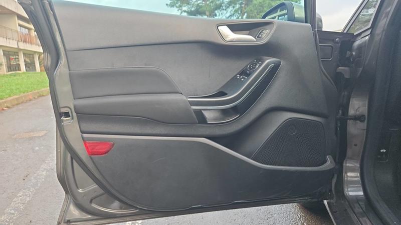 Ford Fiesta 1.0 EcoBoost 100 Titanium