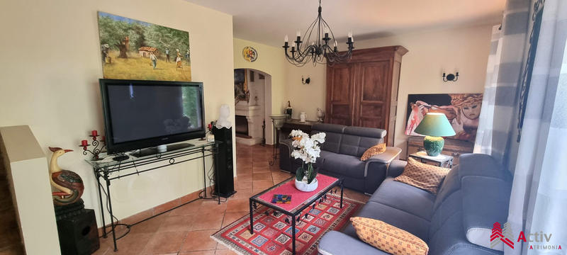 Villa - 150 m² - 6 pièces