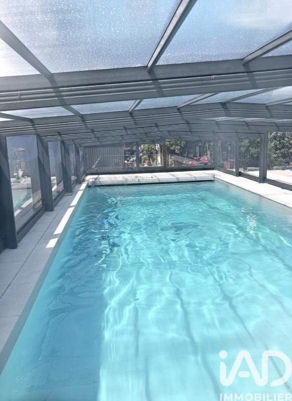 Maison - 141 m² - 6 pièces