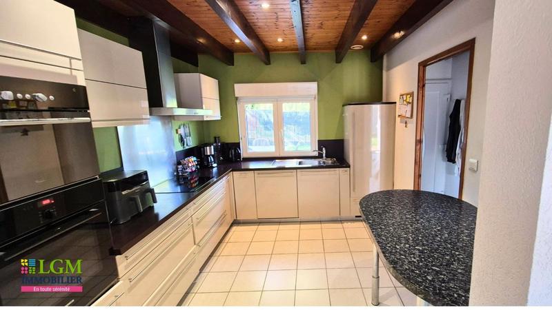 Maison - 147 m² - 5 pièces