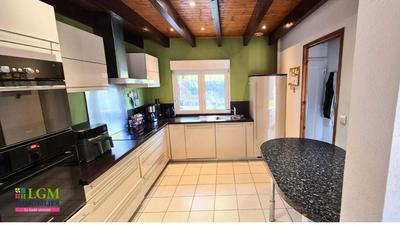 Maison - 147 m² - 5 pièces