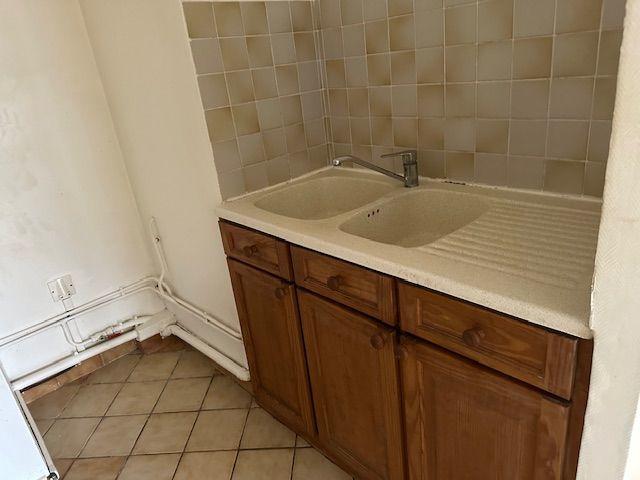 Studio - 24 m² - 1 pièce