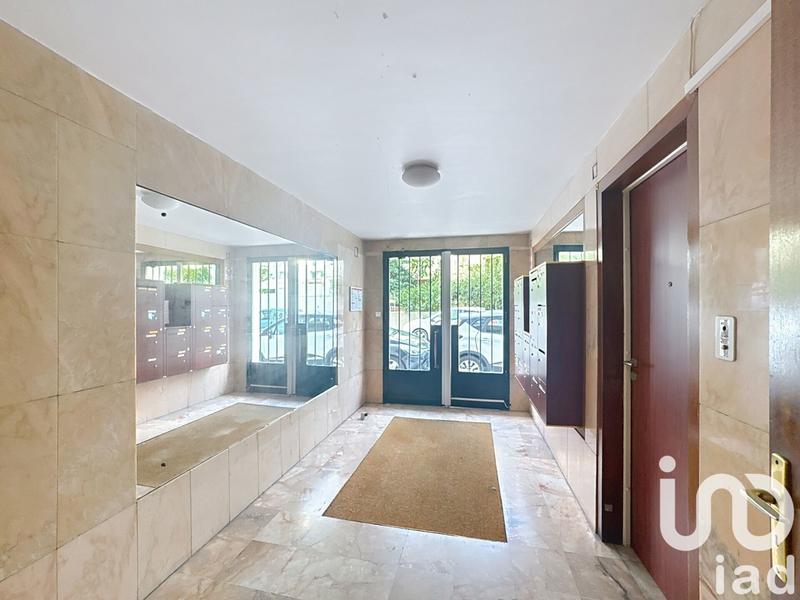 Appartement - 90 m² - 4 pièces