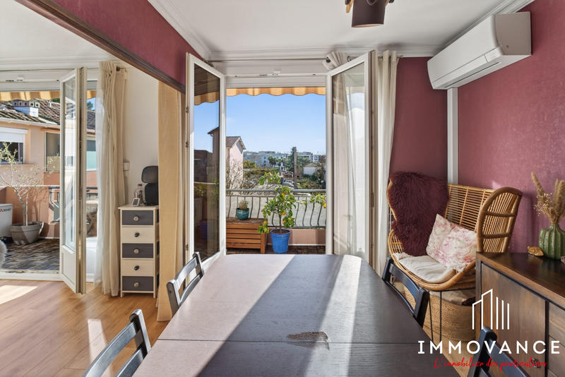 Appartement - 74 m² - 3 pièces